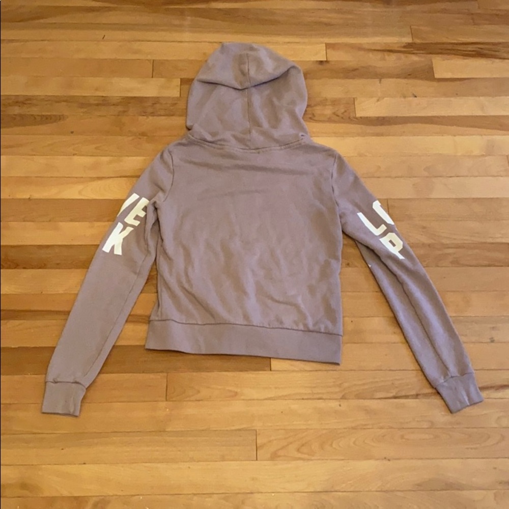 zip up jacket - Picture 2 of 5